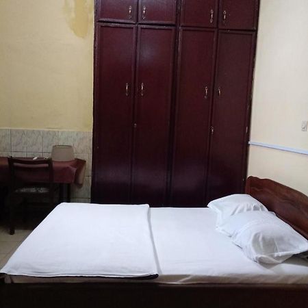 Hotel Bali Beau Sejour Douala Exteriér fotografie